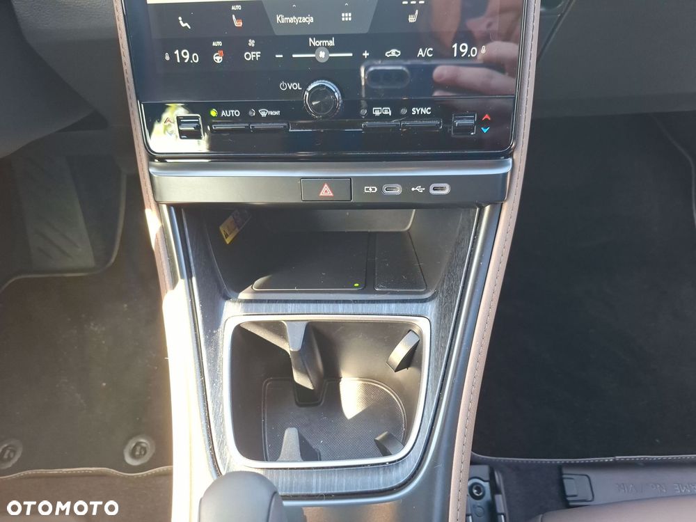 Lexus LBX 1.5 Hybrid Elegant - 26