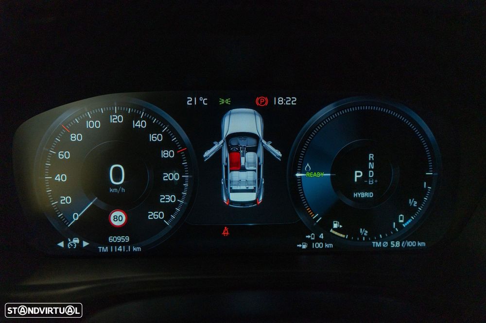Volvo XC 40 1.5 T5 PHEV Momentum - 5