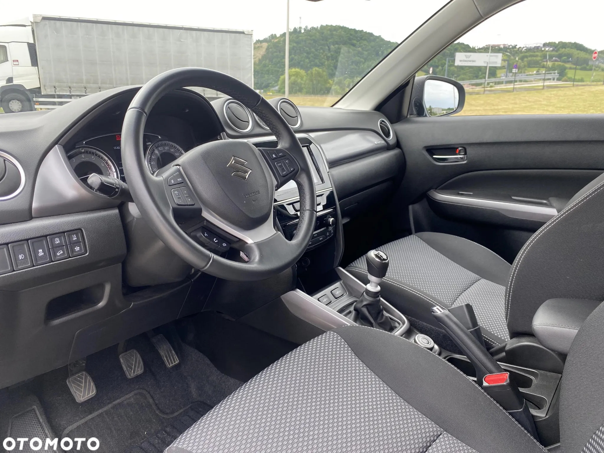 Suzuki Vitara 1.4 Boosterjet SHVS Premium 4WD - 9