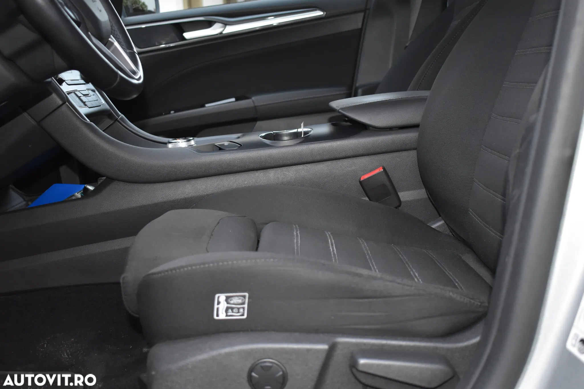 Ford Mondeo 2.0 TDCi Start-Stopp PowerShift-Aut Titanium - 13