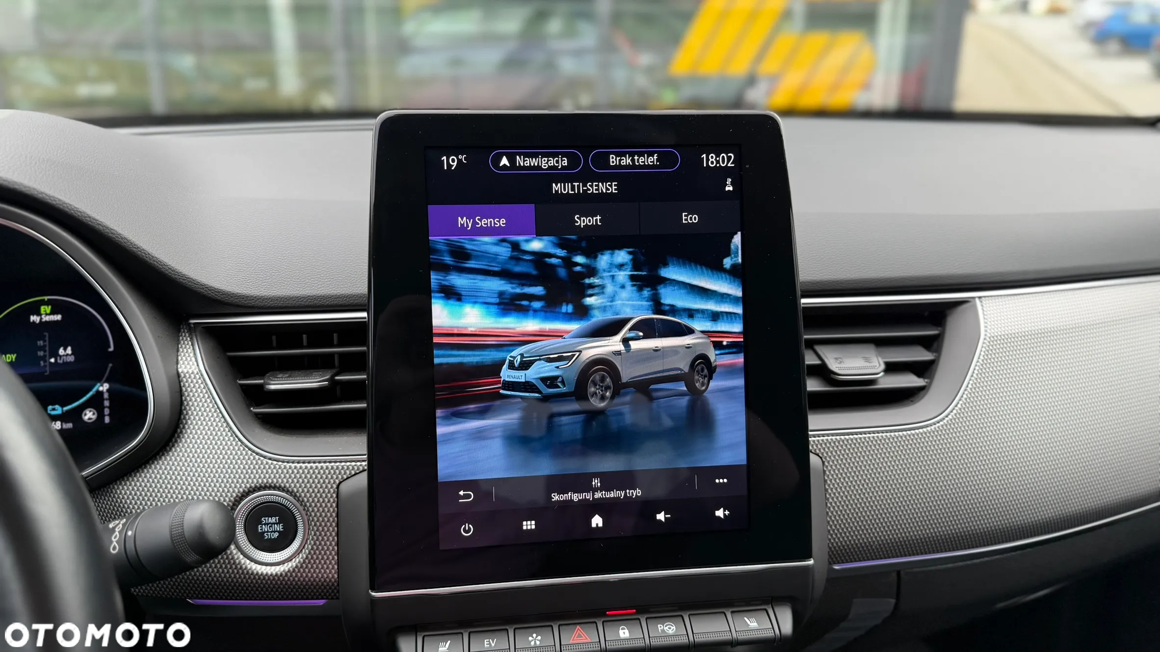 Renault Arkana 1.6 E-TECH Intens MMT - 17