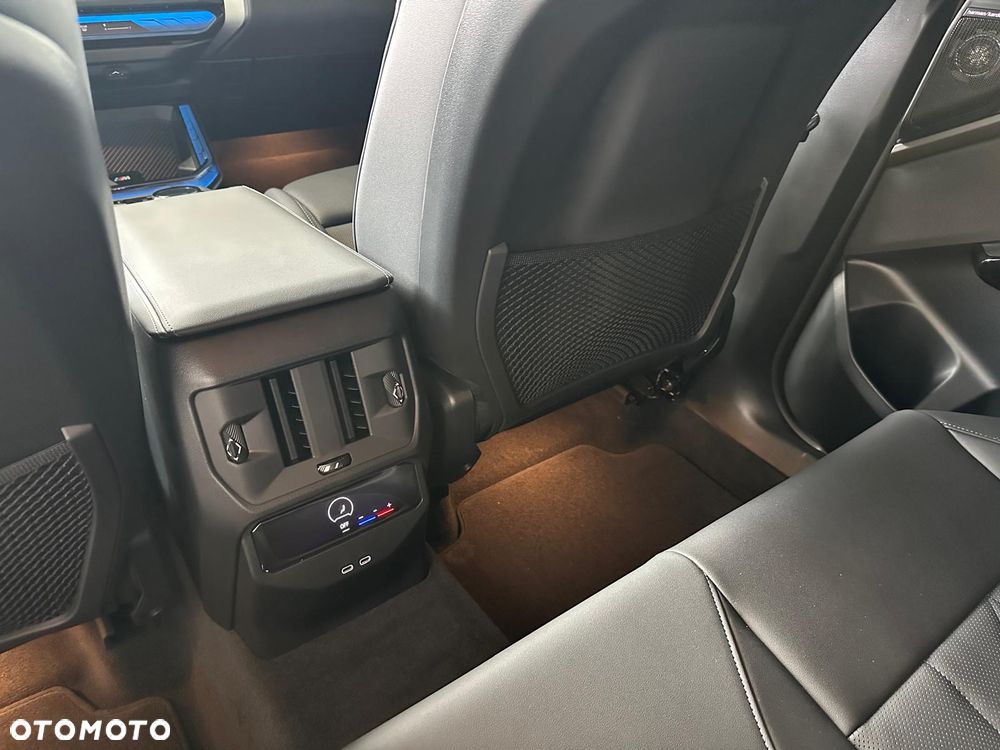 BMW X3 20 xDrive - 25