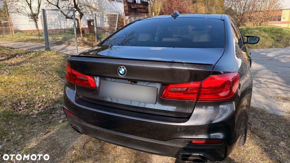 BMW Seria 5 530i xDrive - 4