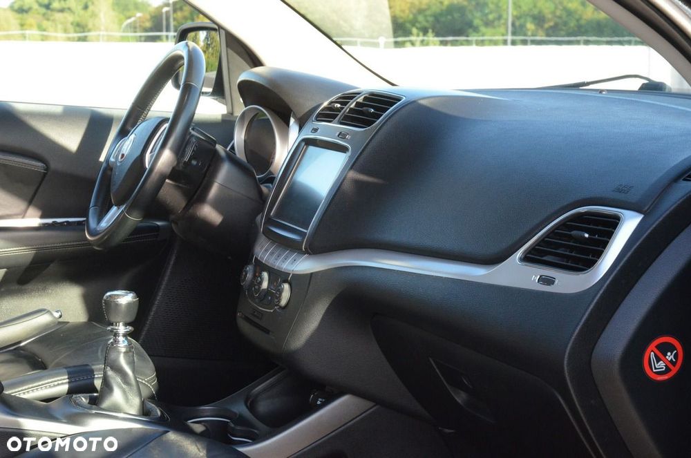 Fiat Freemont 2.0 Multijet Lounge - 19