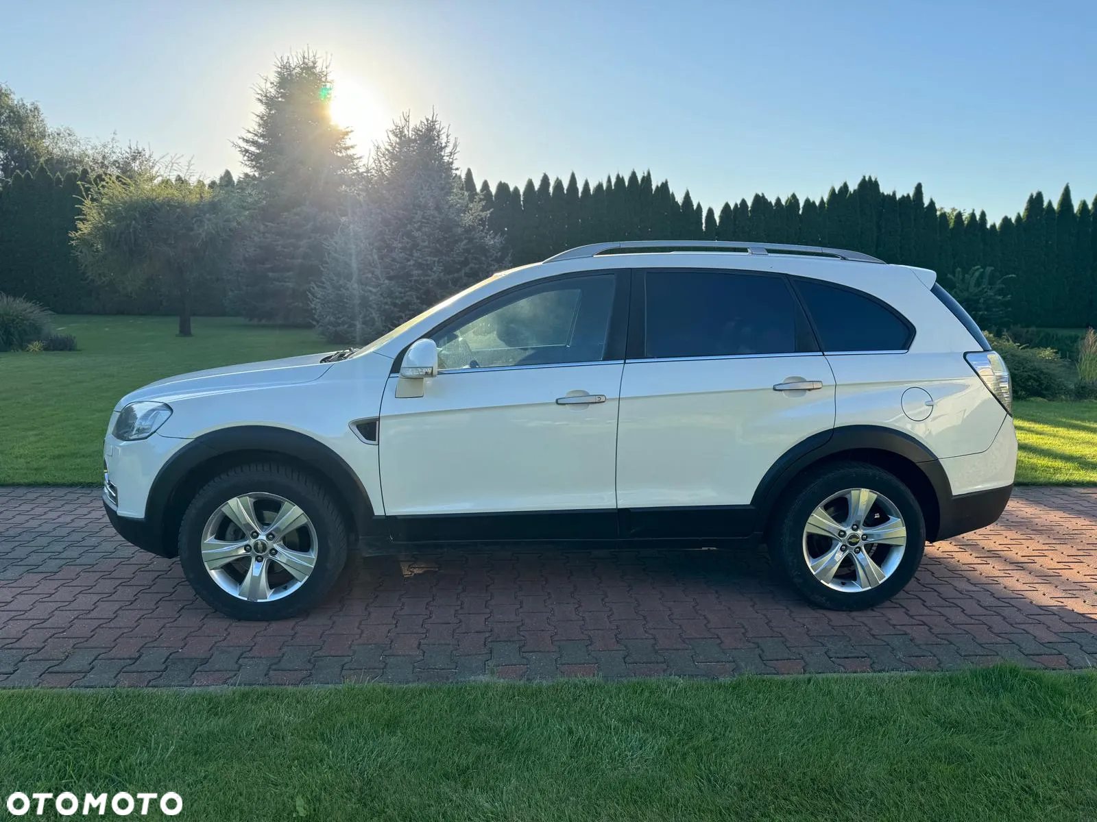 Chevrolet Captiva 2.0 4WD 7 Sitzer Automatik LT Exclusive - 16