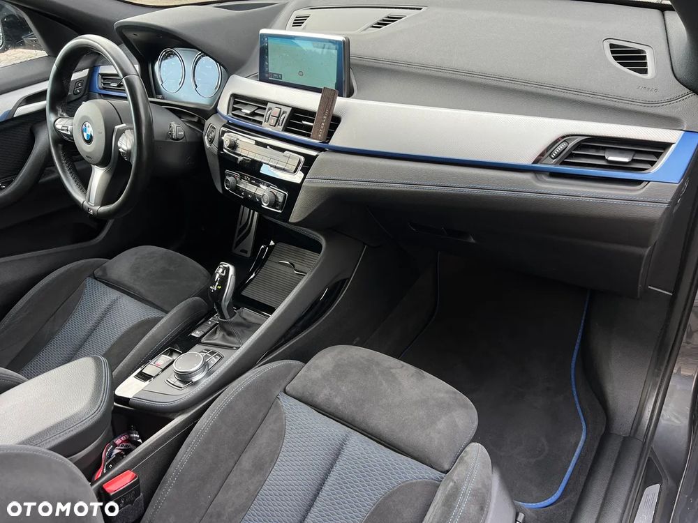 BMW X2 - 24