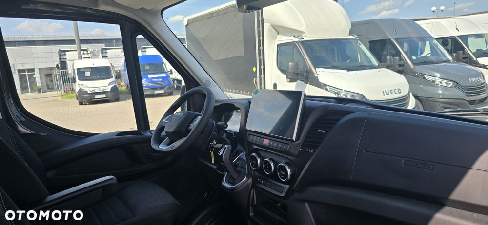 Iveco W CENIE PRZEGLĄDY EKSPOATACYJNE 4 LATA lub 300 000 km !!! - 20