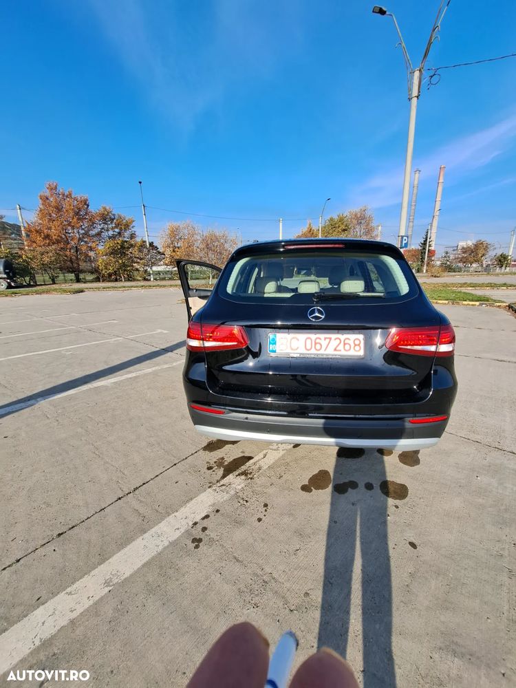 Mercedes-Benz GLC 220 d 4Matic 9G-TRONIC AMG Line - 12