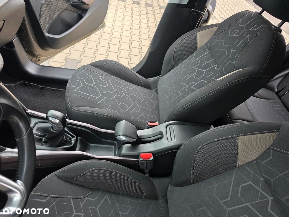 Peugeot 2008 1.2 Pure Tech Style EU6 - 30