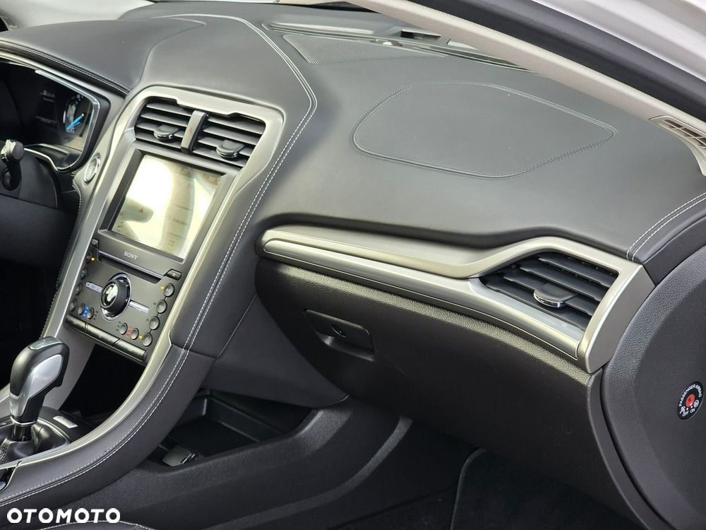 Ford Mondeo 2.0 Hybrid Vignale - 20