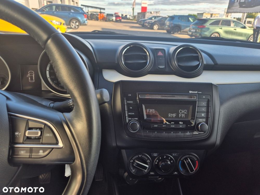 Suzuki Swift 1.2 Dualjet SHVS Premium - 15