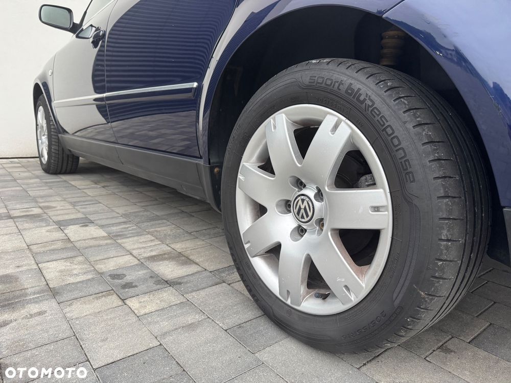 Volkswagen Passat 2.0 Exclusive - 39