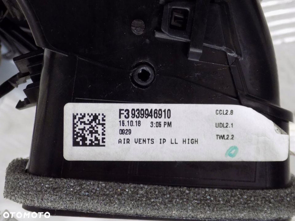 BMW G07 G06 G05 LISTWY OZDOBNE DESKI DEKOR TUNEL - 12