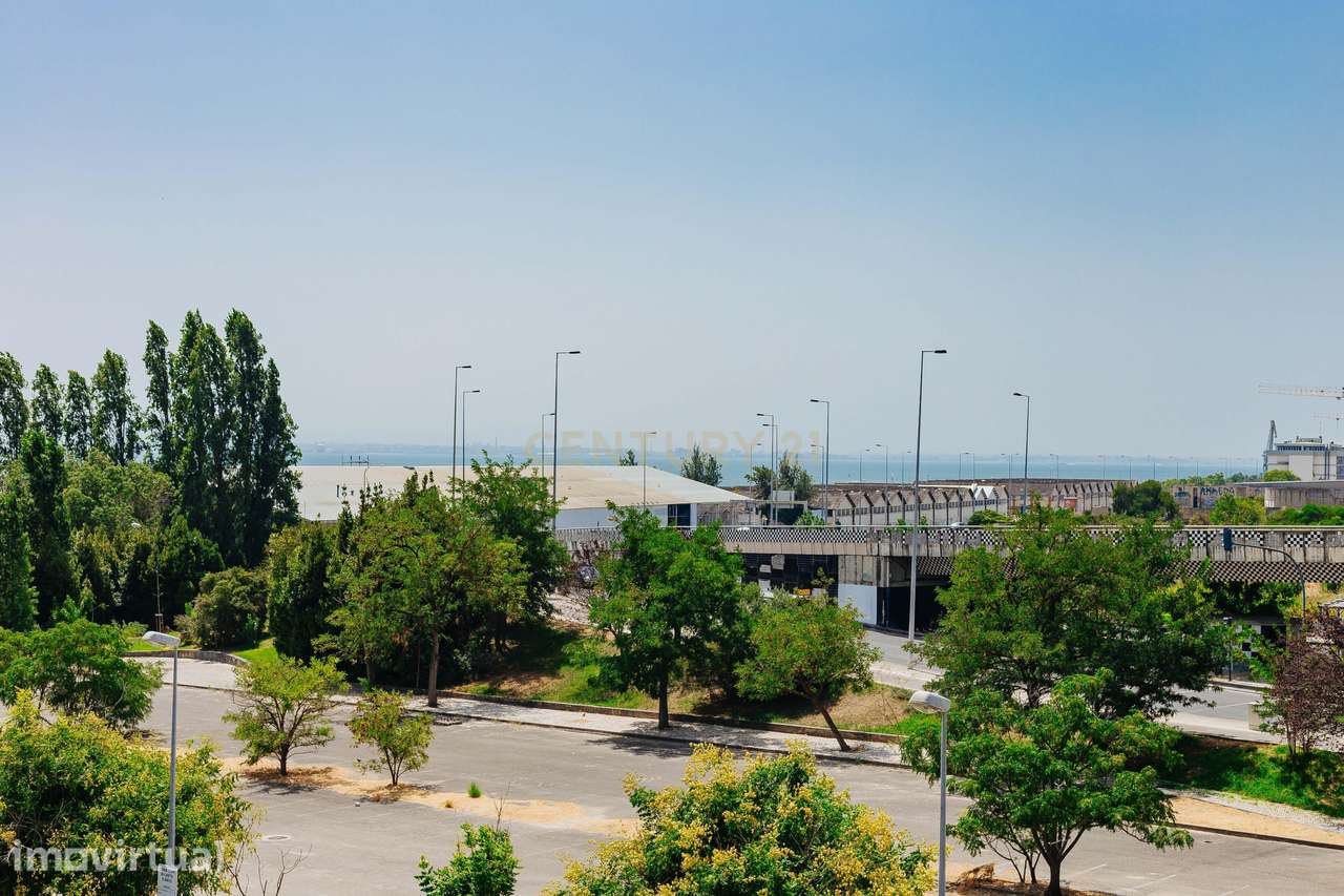 Apartamento T2 com vista rio no Edifício Âncora – Parque das Nações Su - Grande imagem: 2/24
