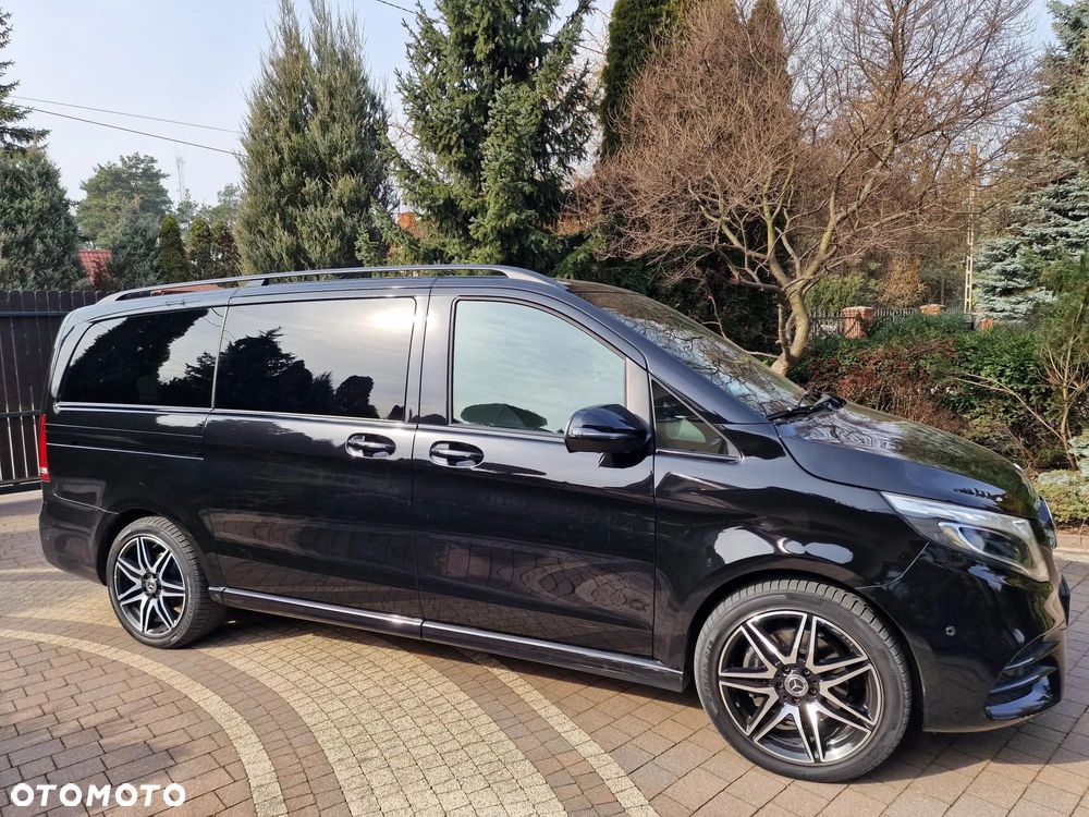 Mercedes-Benz Klasa V - 3