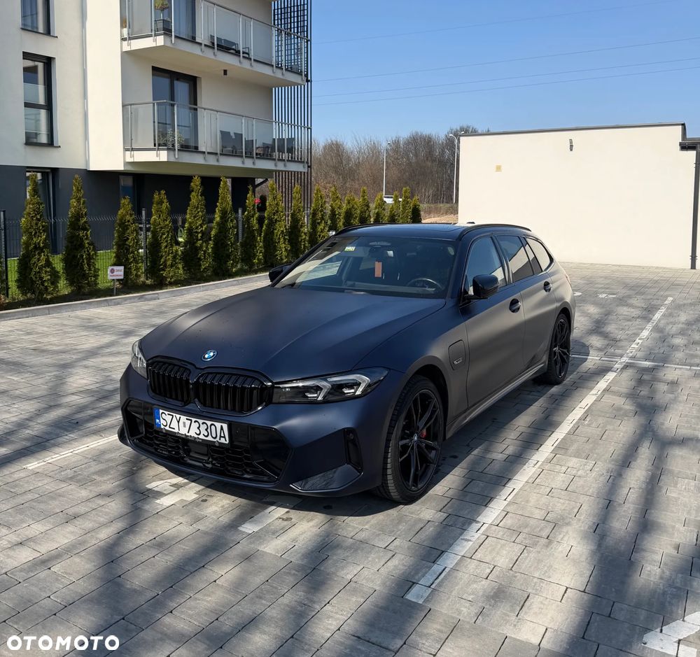 BMW Seria 3 330e xDrive M Sport - 1