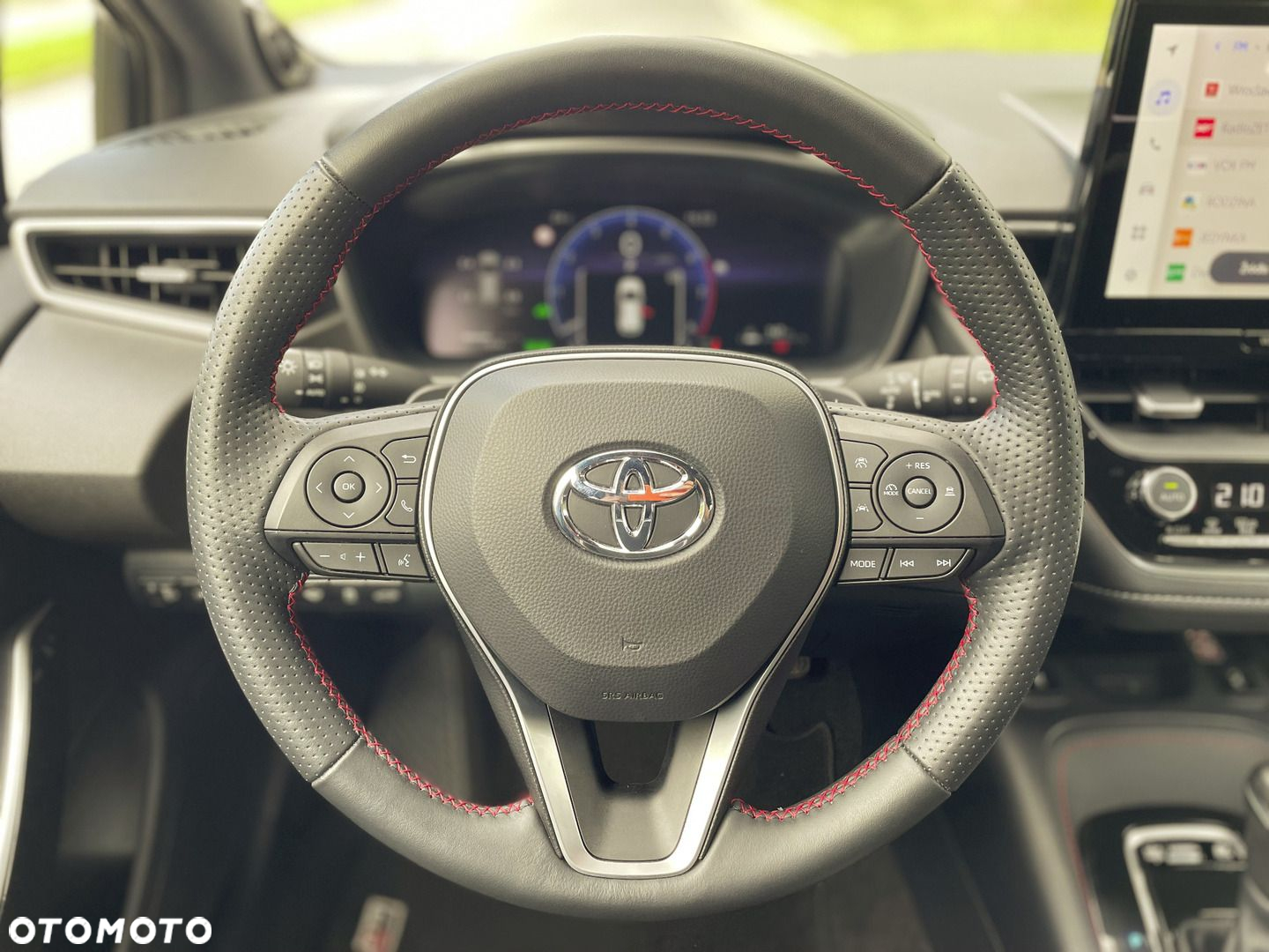 Toyota Corolla 2.0 Hybrid GR Sport Dynamic - 16