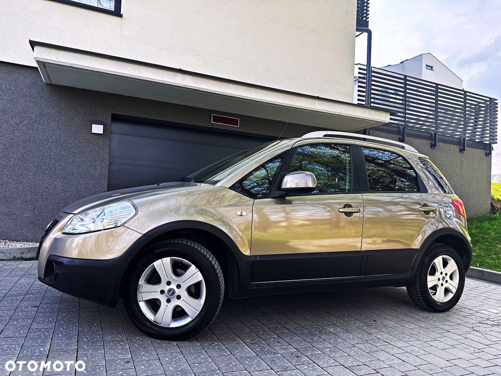 Fiat Sedici 1.6 16V 4x4 Emotion - 2