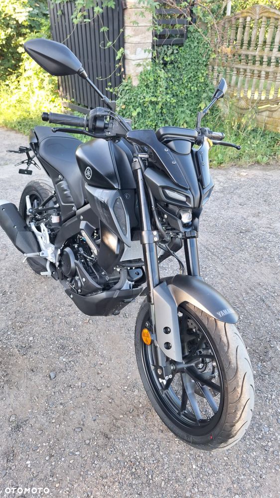 Yamaha MT - 2