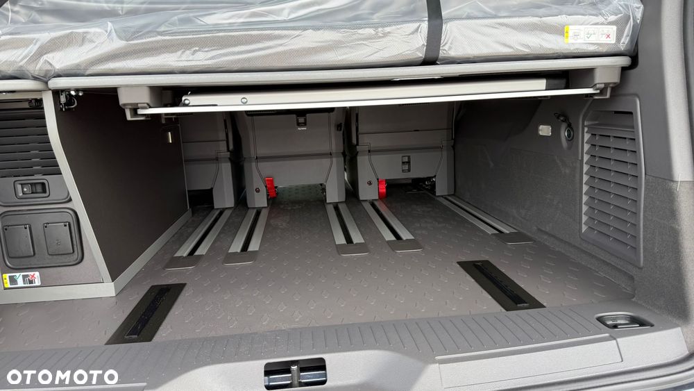 Volkswagen California - 14
