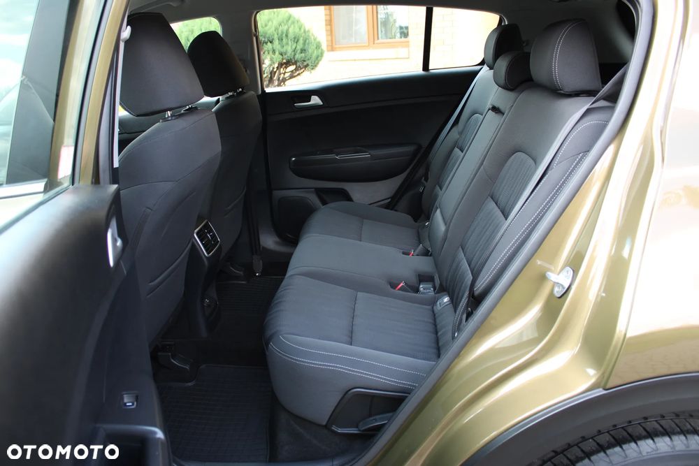 Kia Sportage 1.6 GDI S 2WD - 18