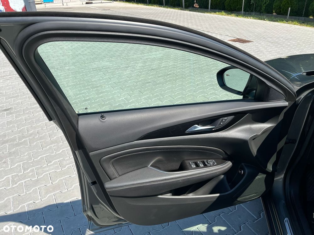 Opel Insignia 2.0 CDTI automatik Innovation - 14