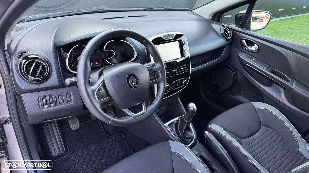 Renault Clio Sport Tourer 1.5 dCi Dynamique S - 10