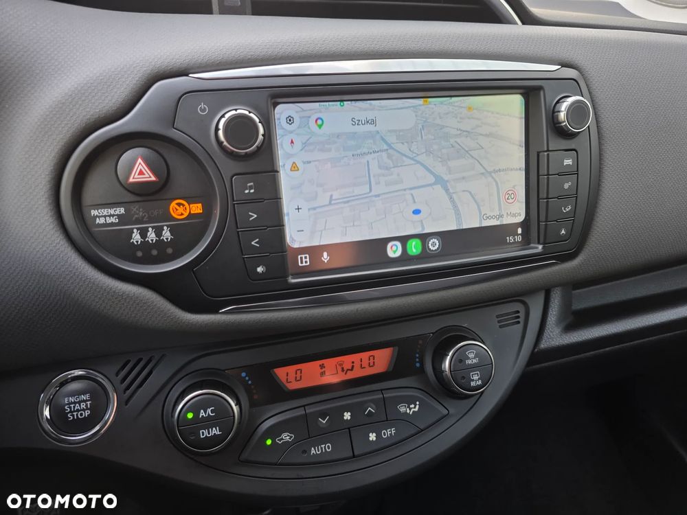 Toyota Yaris - 33