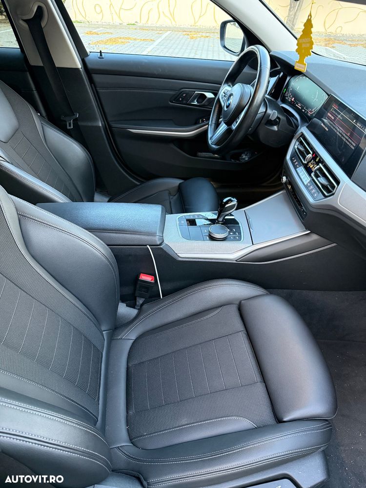 BMW Seria 3 318d Touring Aut. M Sport - 16