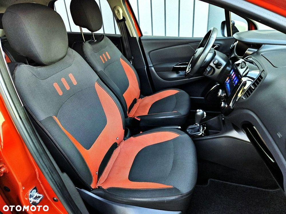 Renault Captur TCe 120 EDC Helly Hansen - 26