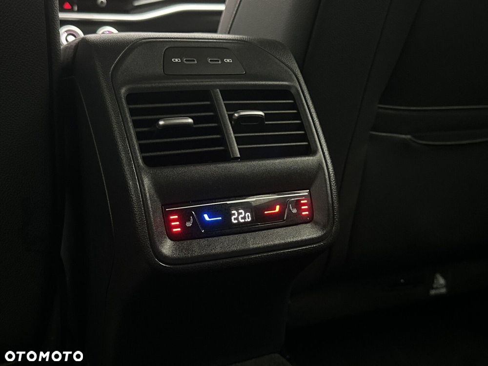 Skoda Superb 2.0 TSI 4x4 Sportline DSG - 32