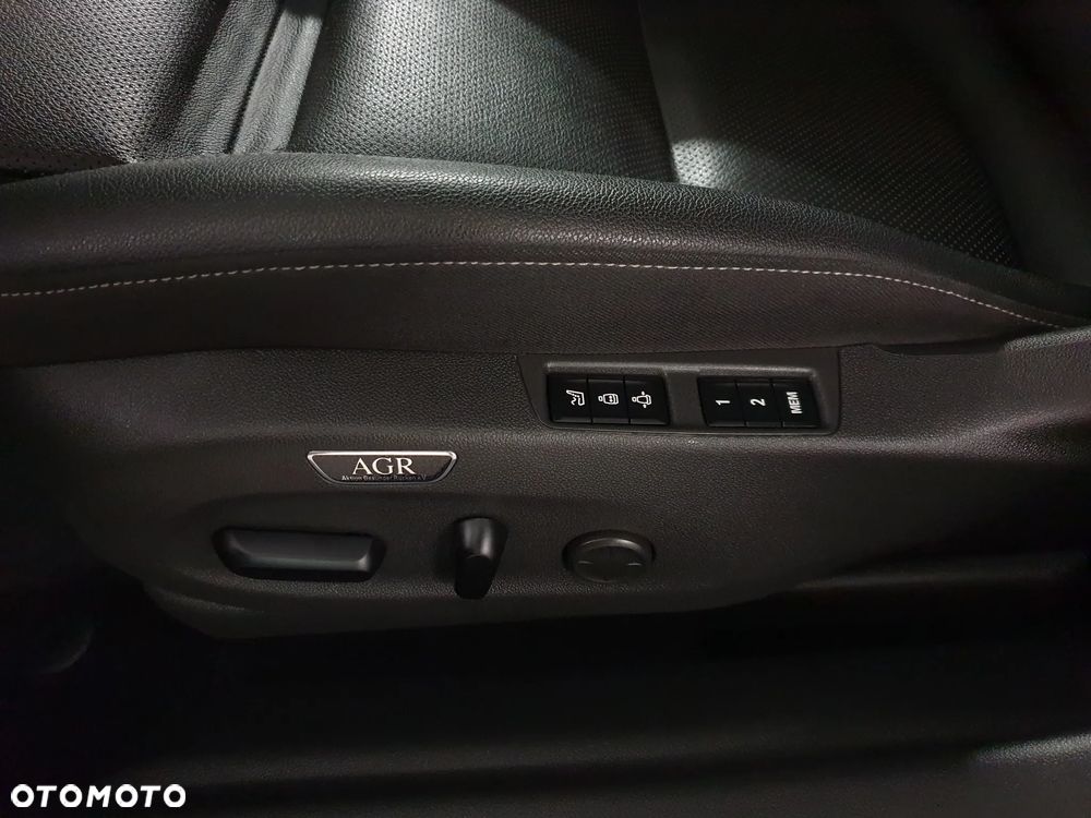 Opel Insignia Sports Tourer 2.0 Diesel Automatik Innovation - 31