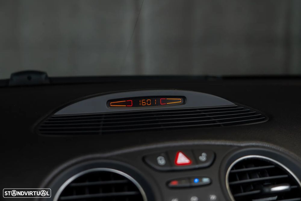 Mercedes-Benz SL 55 AMG Auto - 23