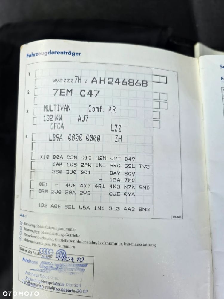 Volkswagen Multivan - 20