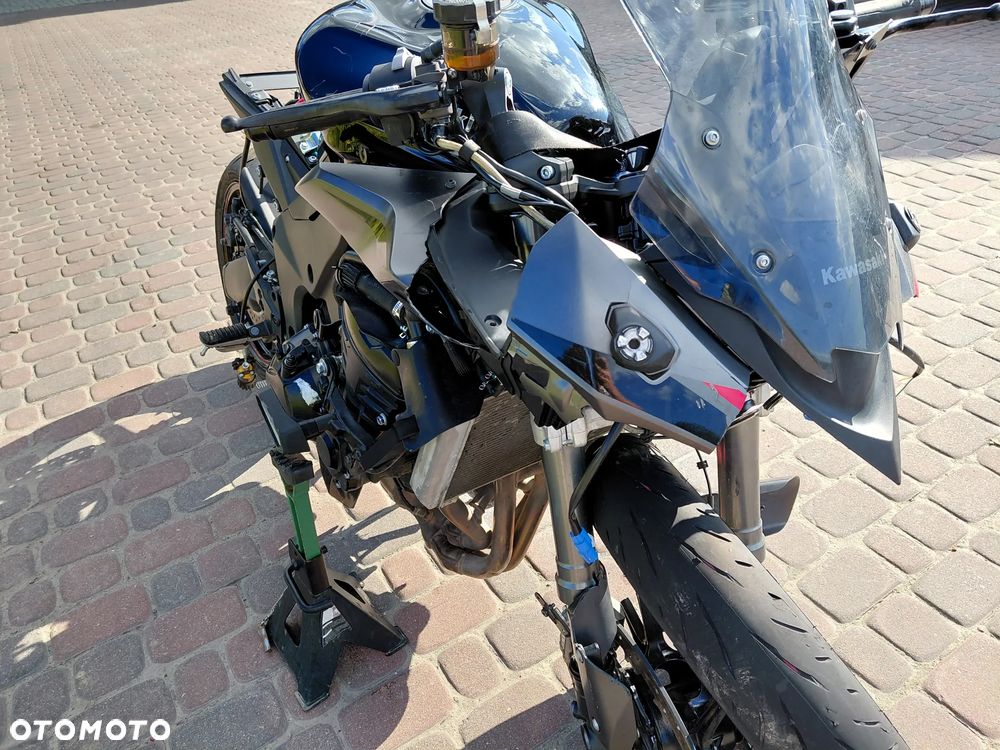 Kawasaki Ninja - 12