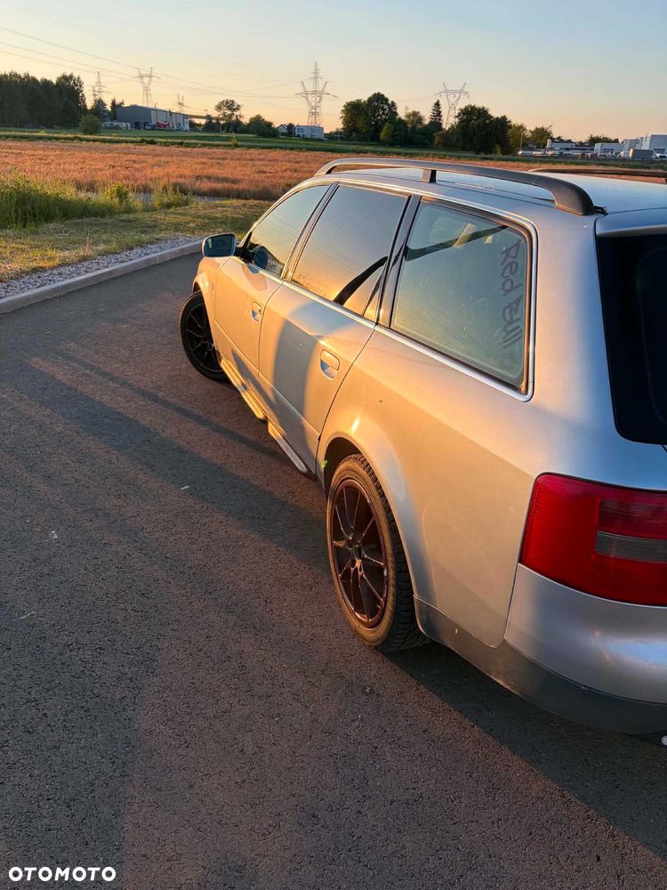 Audi A6 Avant - 4