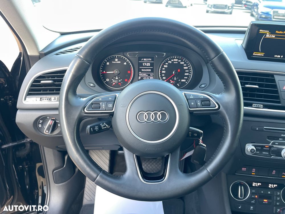 Audi Q3 2.0 TDI Quattro Stronic Sport - 37