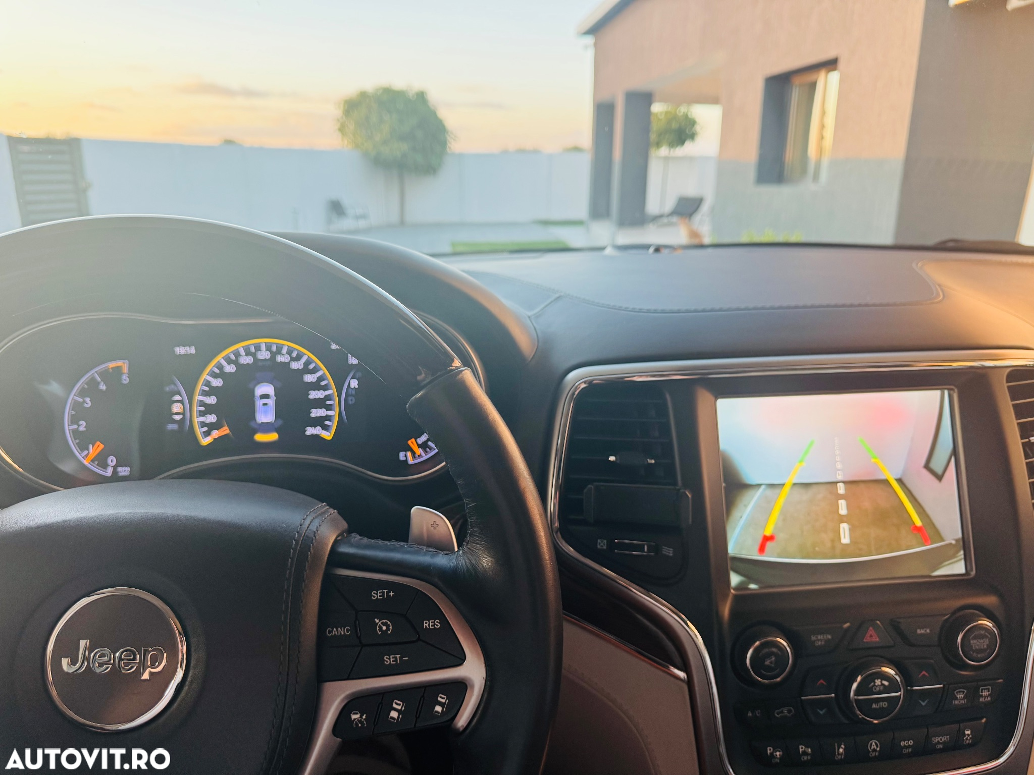 Jeep Grand Cherokee 3.0 TD AT Summit - 29