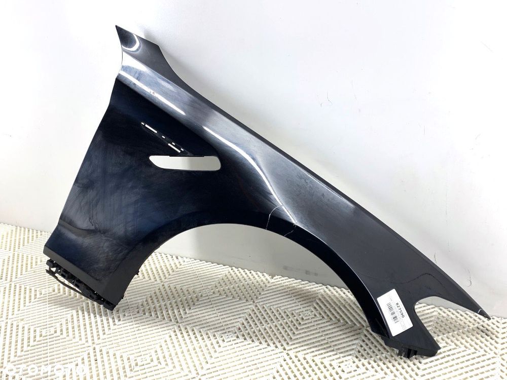 BŁOTNIK PRAWY PRZÓD  BMW 5 (G30, F90) 2016 - 2022 M5 Competition 460 kW [625 KM] benzyna 2018 - - 2