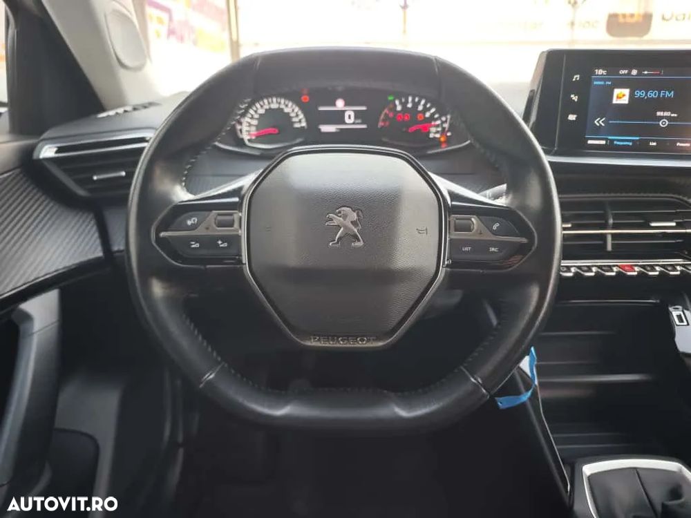 Peugeot 2008 1.5 BlueHDI FAP Allure - 19