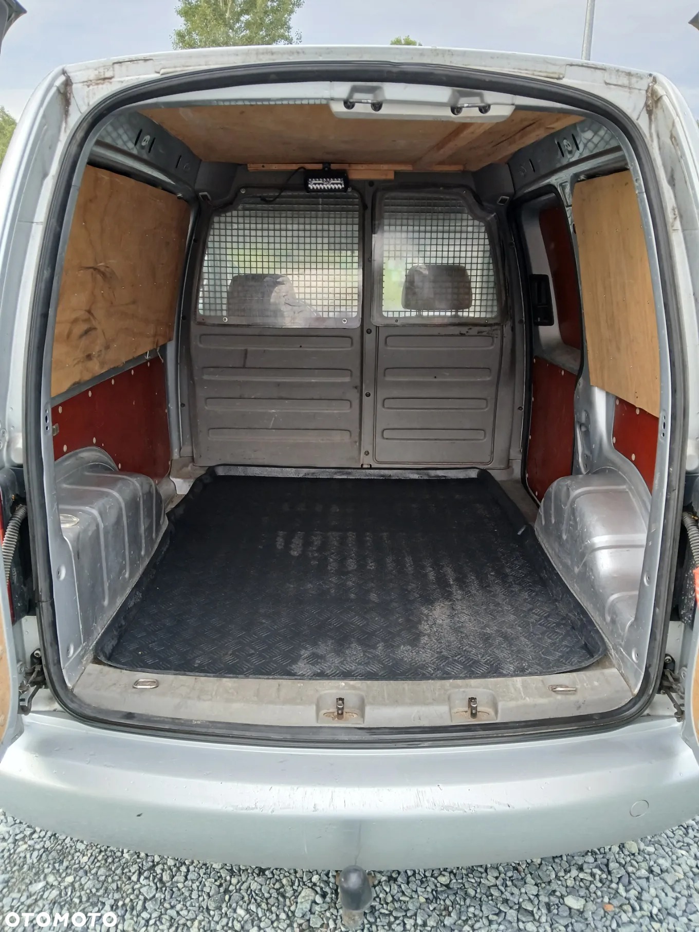 Volkswagen Caddy - 5