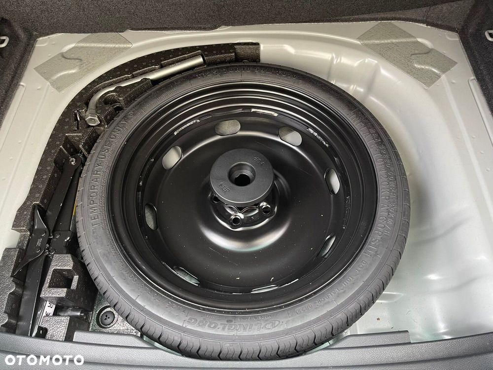 Skoda Karoq 1.5 TSI ACT Sportline DSG - 17