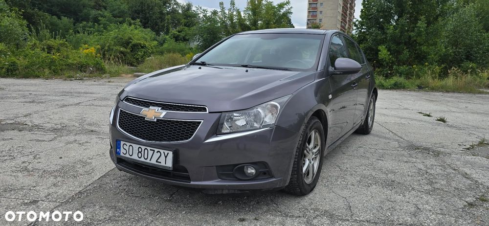 Chevrolet Cruze 1.8 LTZ - 22