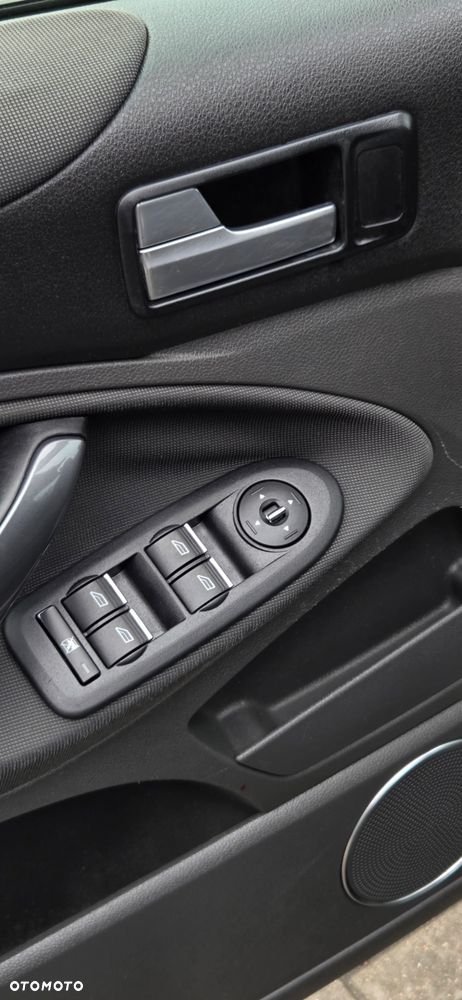 Ford Kuga 2.0 TDCi 4x4 Champions Edition - 27
