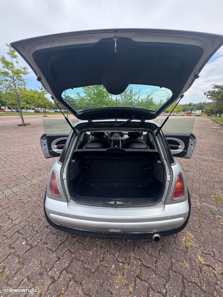 MINI 3 Portas Cooper - 13