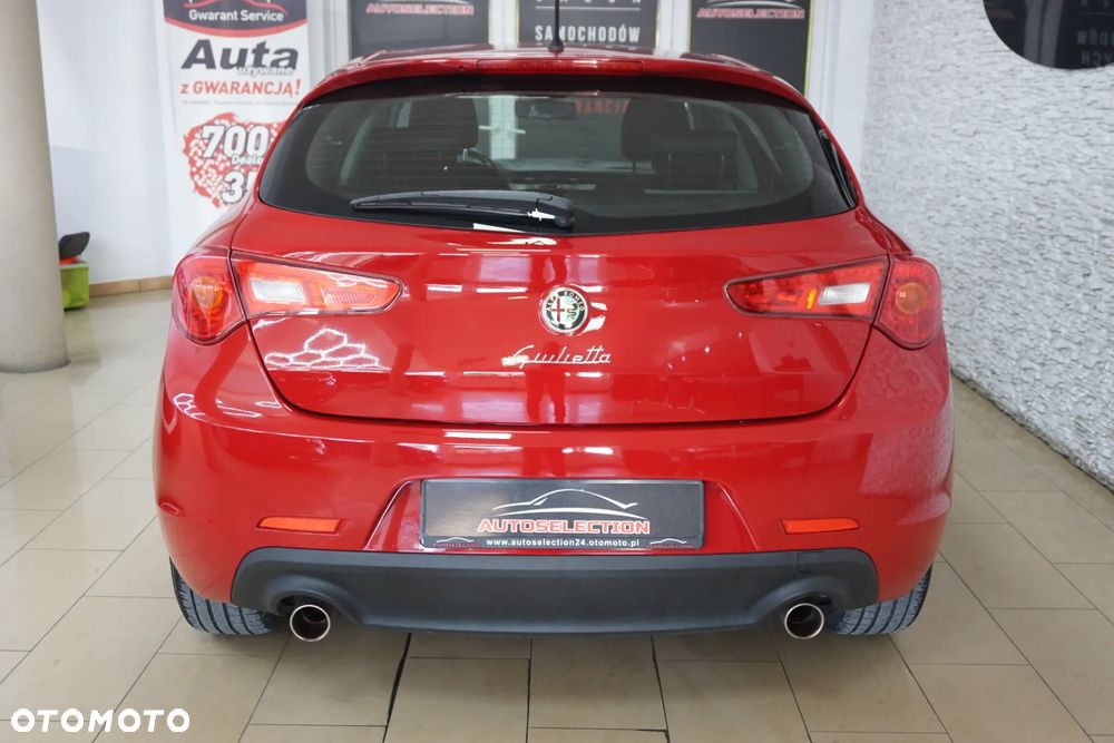 Alfa Romeo Giulietta 2.0 JTDM 16V - 5