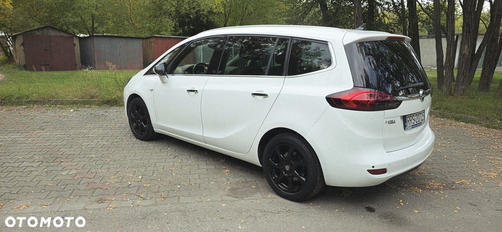 Opel Zafira - 29
