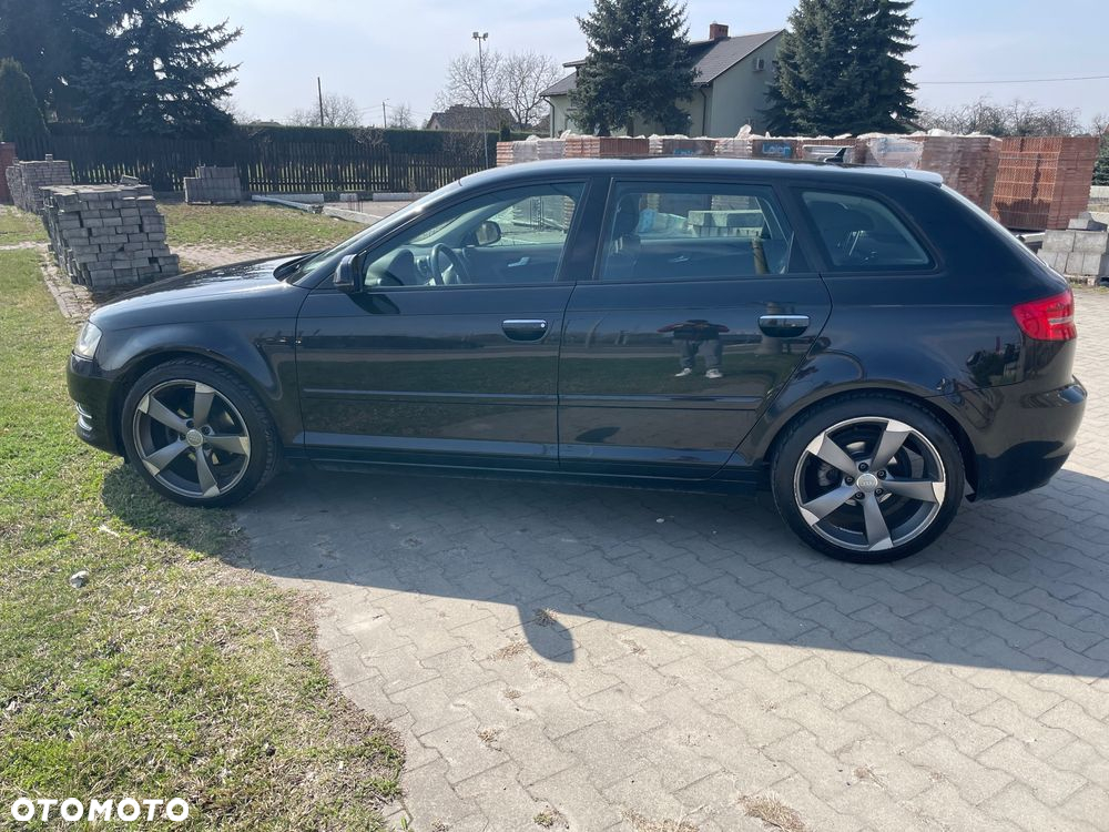 Audi A3 1.6 TDI Ambiente - 8