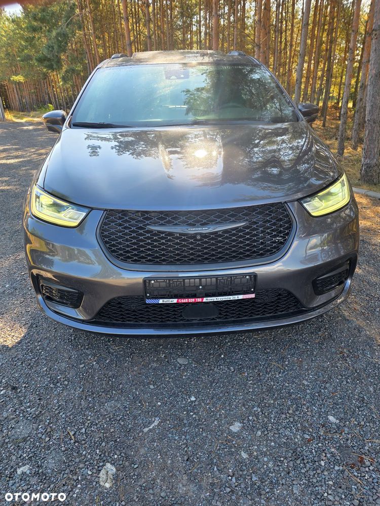 Chrysler Pacifica - 6