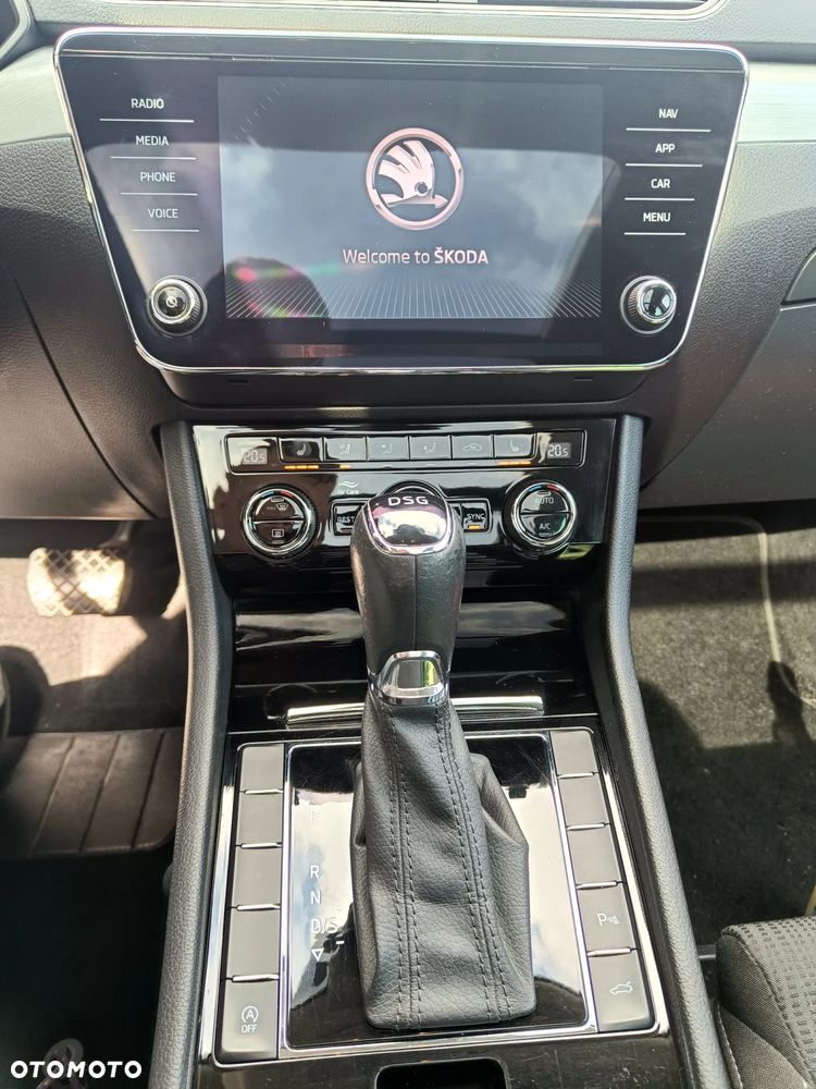 Skoda Superb 1.6 TDI DSG Ambition - 18